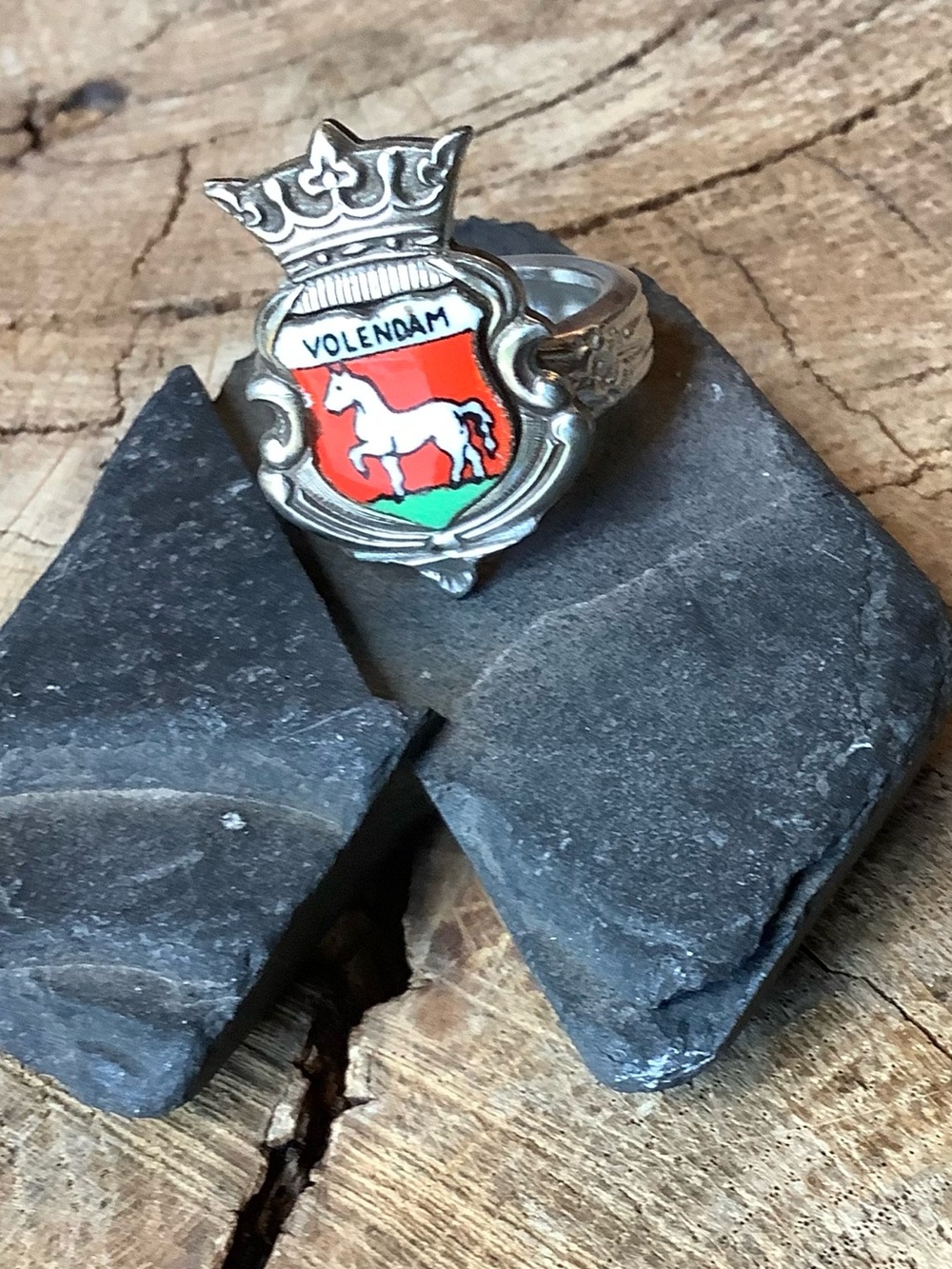 Horse-themed ring, size 7